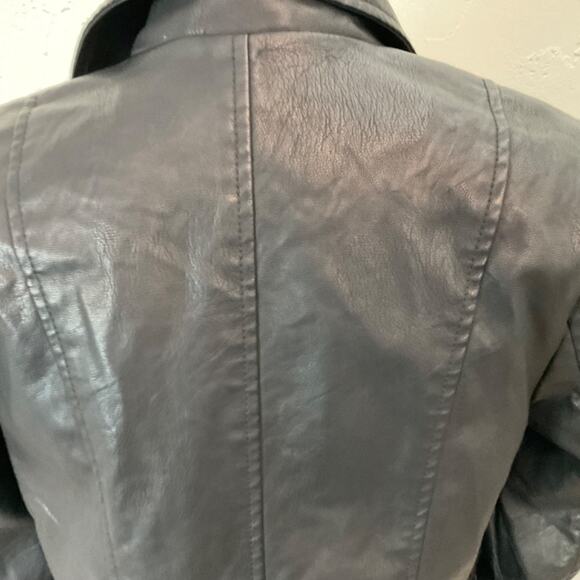 Vintage 90s Black vegan leather jacket Moto zip silver hardware bomber Y2K Small - Picture 8 of 11